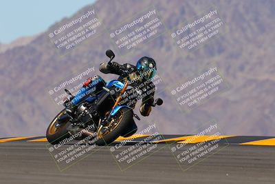 media/Oct-09-2022-SoCal Trackdays (Sun) [[95640aeeb6]]/Turn 9 (1pm)/